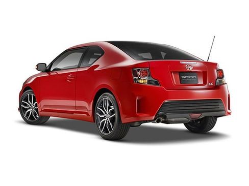 Used 2014 Scion tC FWD image 2