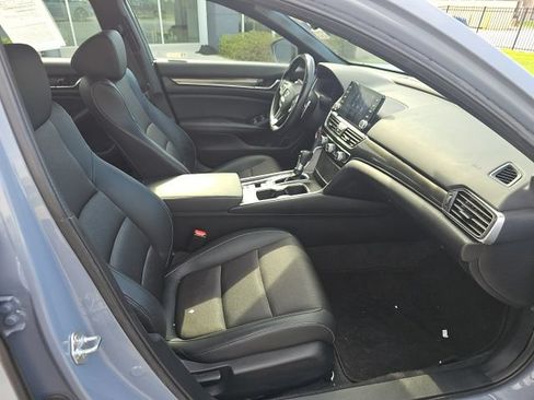 Used 2022 Honda Accord Sport image 19