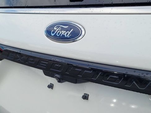 Used 2021 Ford Expedition Limited RWD image 31
