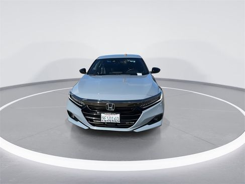Used 2022 Honda Accord Sport image 4
