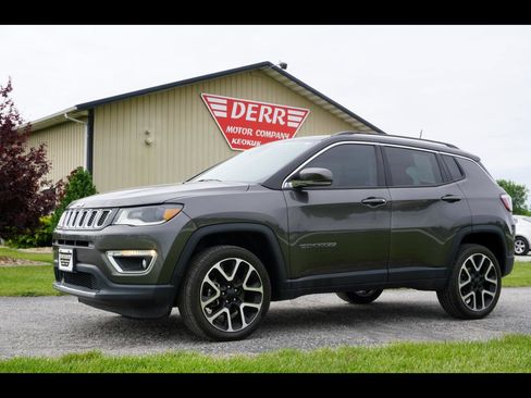 Used 2017 Jeep Compass Limited AWD/4WD image 1