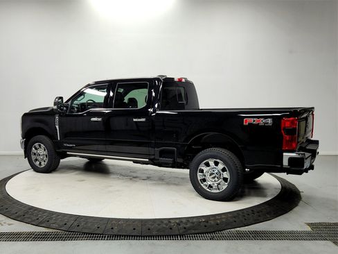 New 2026 Ford F250 Lariat w/ Lariat Ultimate Package image 5