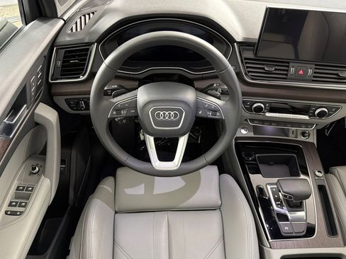 Used 2023 Audi Q5 2.0T Premium Plus AWD/4WD image 13