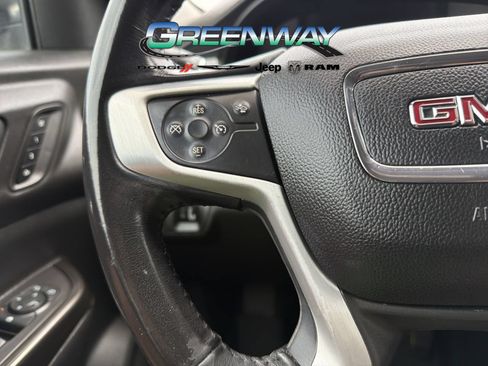 Used 2019 GMC Acadia SLT w/ LPO, Floor Liner Package FWD image 28