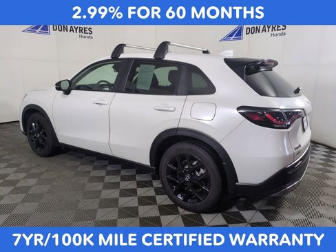 Certified 2024 Honda HR-V Sport image 3