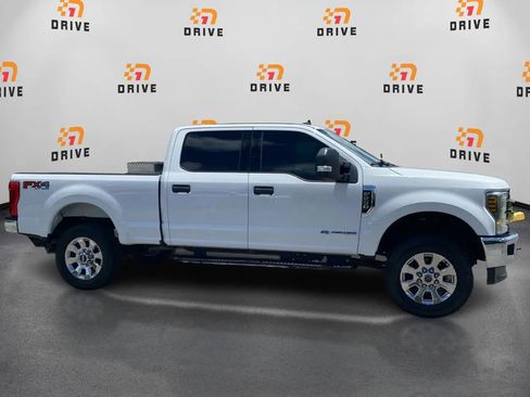 Used 2019 Ford F250 XLT w/ XLT Value Package AWD/4WD image 6