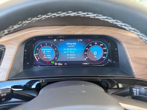 Used 2026 Volkswagen Atlas SE FWD image 43