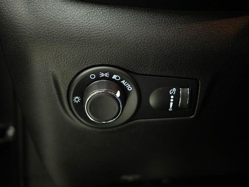 Used 2023 Jeep Compass Sport AWD/4WD image 27