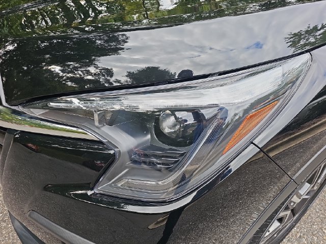 Used 2023 Subaru Ascent Limited w/ Technology Package AWD/4WD image 29
