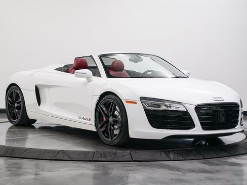 Used 2015 Audi R8 V8 image 20