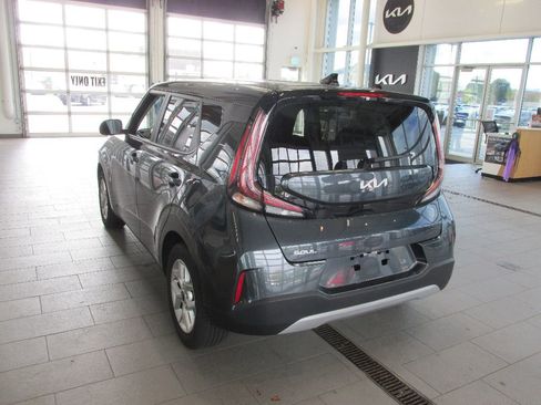 Used 2024 Kia Soul LX w/ Option Group 015 image 6
