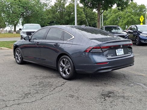 Used 2023 Honda Accord EX image 4