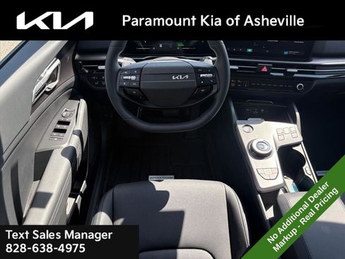 New 2026 Kia Sportage EX w/ EX Panoramic Sunroof Package AWD/4WD image 24