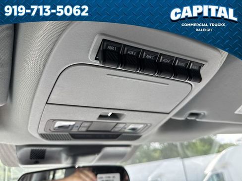 New 2025 Ford F550 4x4 Crew Cab Super Duty image 31