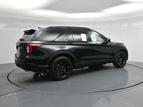 Certified 2022 Ford Explorer ST-Line w/ Class IV Trailer Tow Package image 28