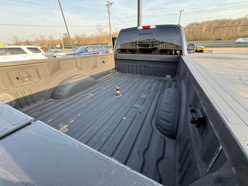 Used 2017 Ford F450 Lariat w/ Chrome Package image 34