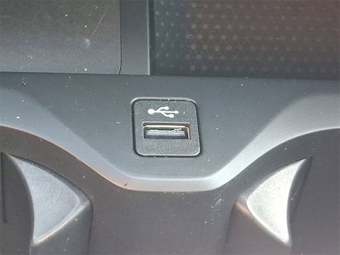 Used 2022 BMW X5 xDrive40i w/ Premium Package image 31