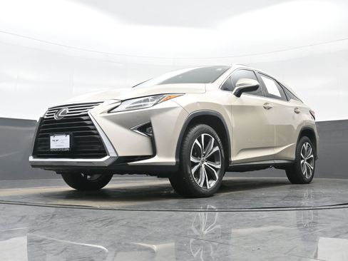 Used 2017 Lexus RX 350 AWD image 28