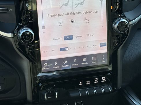 New 2026 RAM 2500 Lone Star image 14