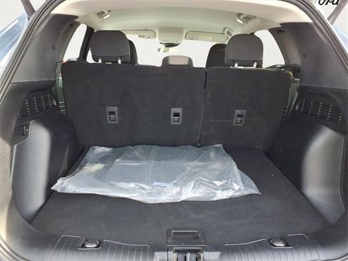 Used 2022 Ford Escape SE w/ Convenience Package image 11