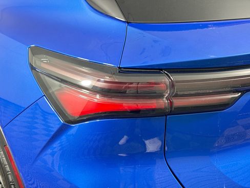 Used 2025 Chevrolet Equinox EV LT image 33