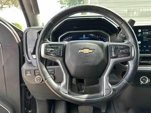 Used 2022 Chevrolet Silverado 1500 LT w/ Protection Package AWD/4WD image 20