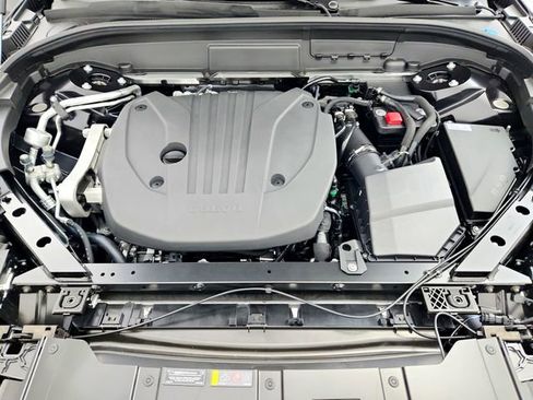 New 2026 Volvo XC60 B5 Plus w/ Protection Package Premier image 32