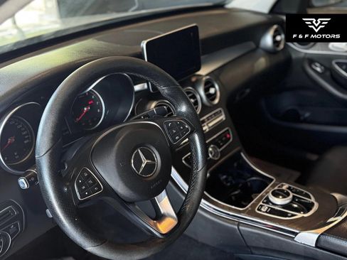 Used 2017 Mercedes-Benz C 300 Sedan image 7