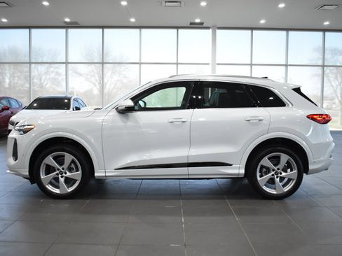 Used 2025 Audi Q5 Premium Plus w/ Premium Plus image 8