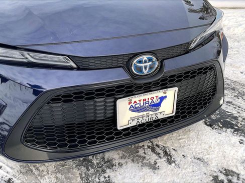 Used 2020 Toyota Corolla LE image 27