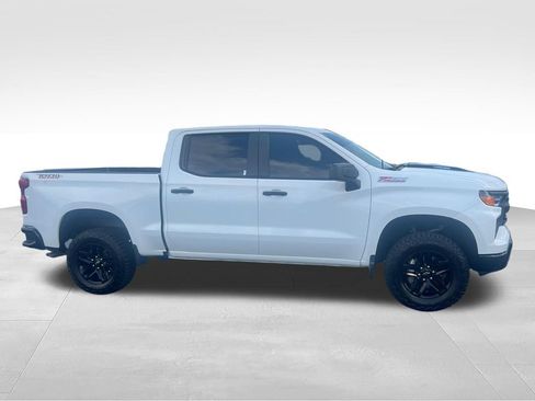 Used 2026 Chevrolet Silverado 1500 Custom Trail Boss AWD/4WD image 2