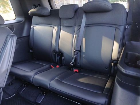 New 2027 Kia Telluride S image 24