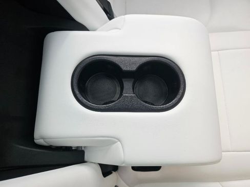 Used 2023 Tesla Model Y AWD image 65