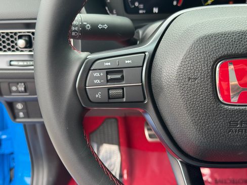 Used 2025 Honda Civic Type R image 35