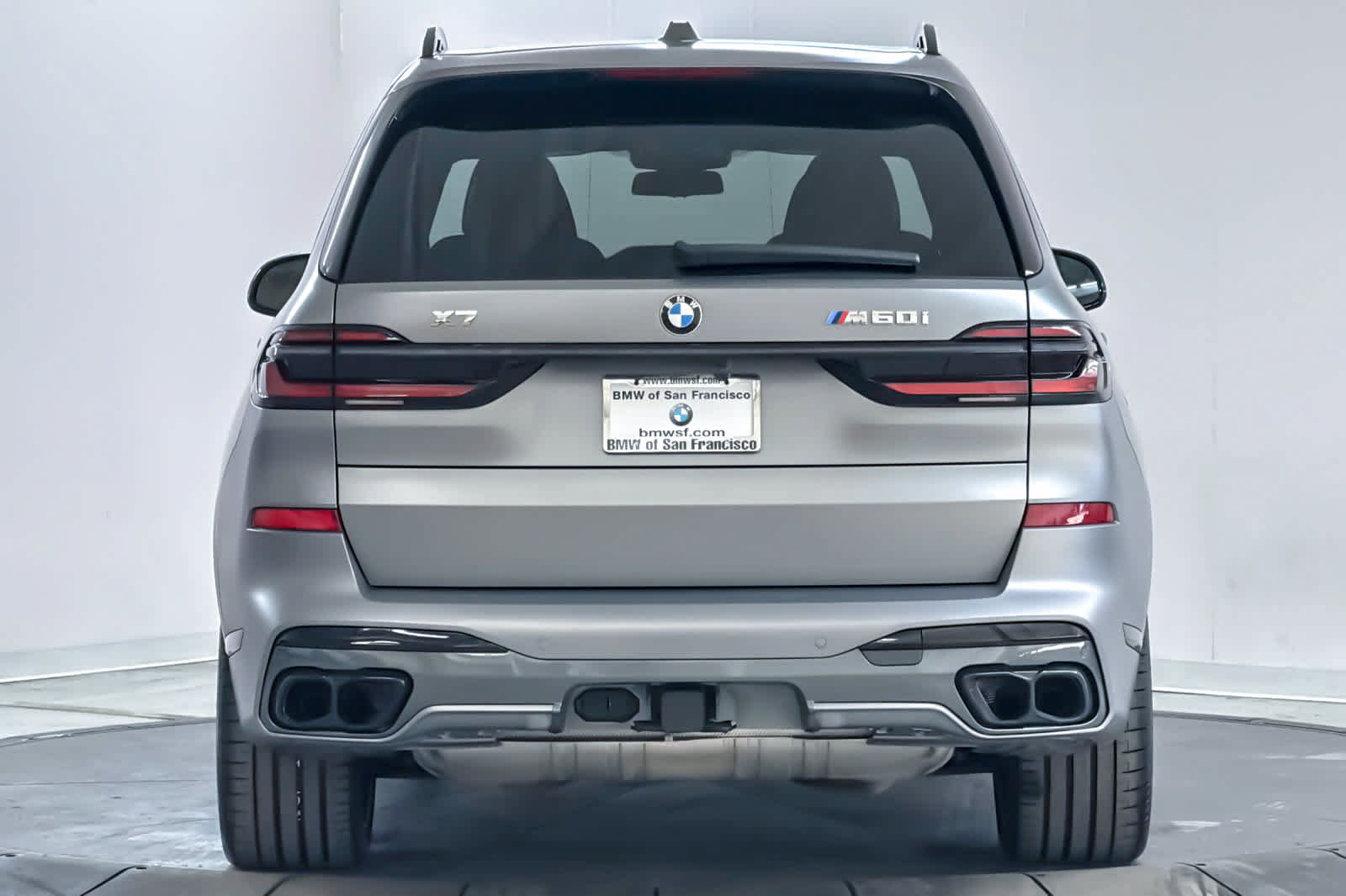 Used 2024 BMW X7 M60i w/ Executive Package AWD/4WD image 7