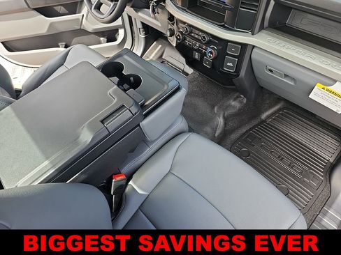 New 2025 Ford F250 XL w/ FX4 Off-Road Package image 11
