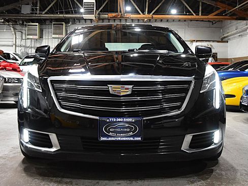 Used 2019 Cadillac XTS Luxury AWD/4WD image 2