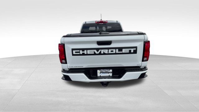 Certified 2024 Chevrolet Colorado LT w/ LT Convenience Package III AWD/4WD image 5
