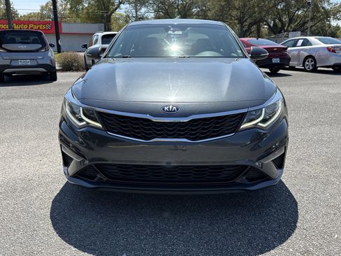Used 2020 Kia Optima LX image 8