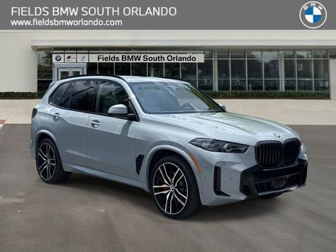 New 2026 BMW X5 xDrive40i w/ M Sport Package AWD/4WD image 1