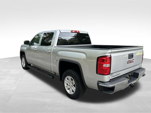Used 2017 GMC Sierra 1500 SLE w/ SLE Value Package AWD/4WD image 3