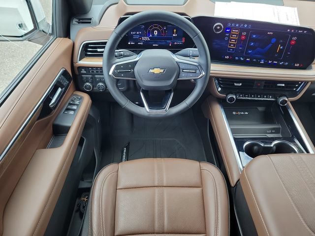 Certified 2025 Chevrolet Tahoe High Country AWD/4WD image 10
