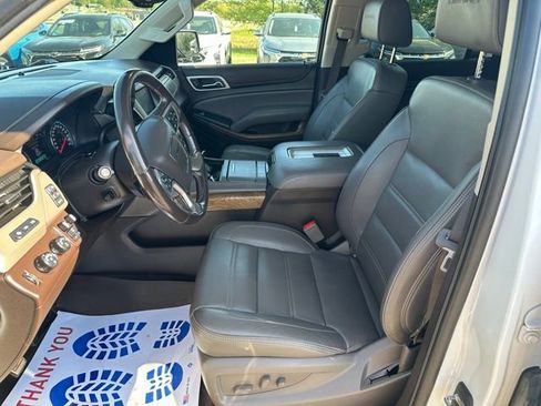 Used 2020 GMC Yukon XL Denali w/ Denali Ultimate Package AWD/4WD image 17