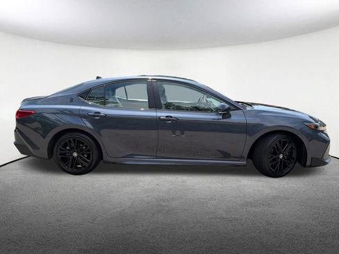 Used 2026 Toyota Camry SE w/ Convenience Package FWD image 15