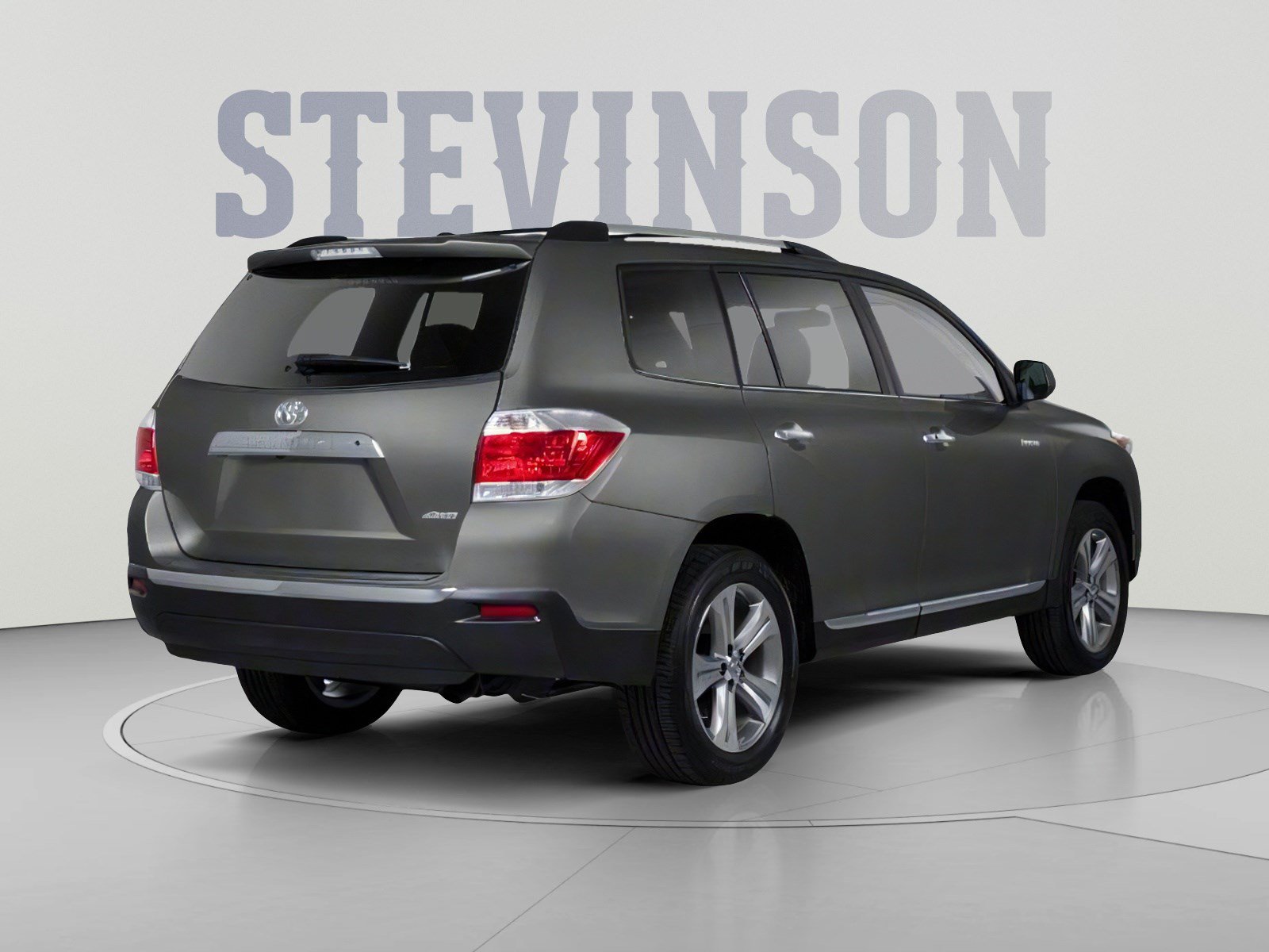 Used 2013 Toyota Highlander SE AWD/4WD image 2