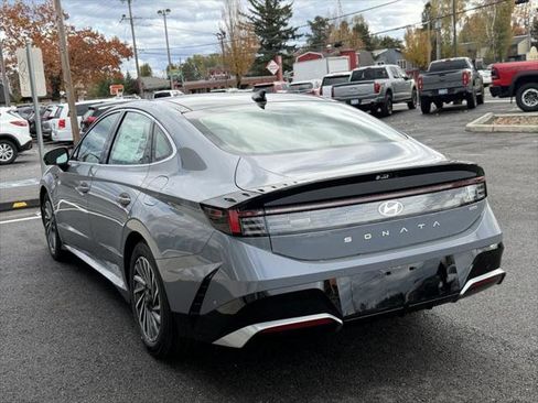 New 2026 Hyundai Sonata Limited image 5