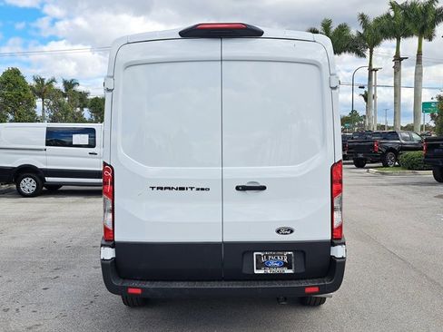 New 2026 Ford Transit 250 148 Medium Roof w/ Load Area Protection Package RWD image 8
