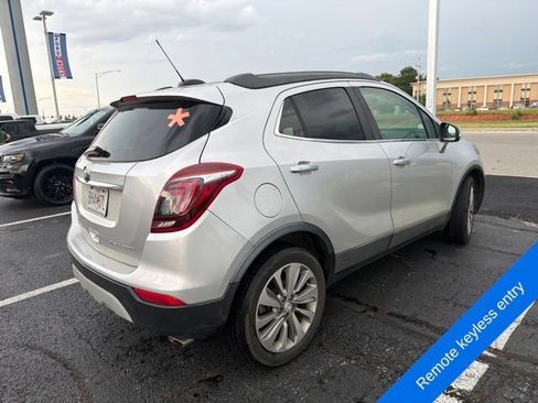 Used 2018 Buick Encore Preferred FWD image 5