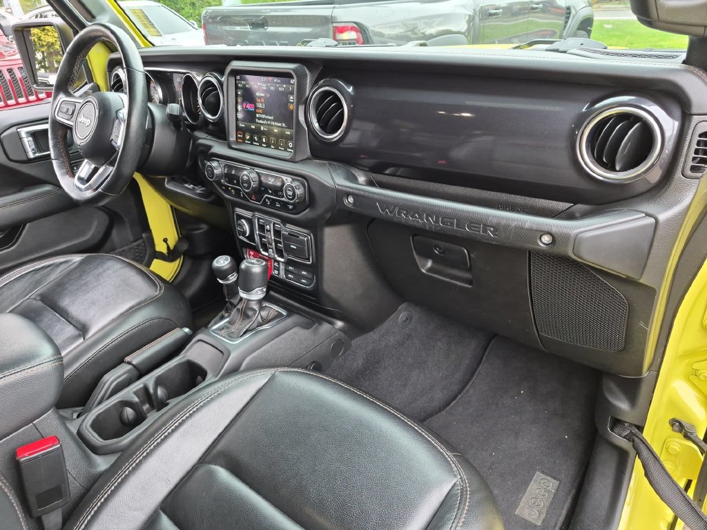 Used 2023 Jeep Wrangler Unlimited Rubicon 392 w/ Trailer Tow Package AWD/4WD image 17