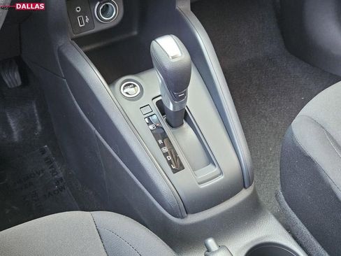 New 2025 Nissan Kicks Play S image 16